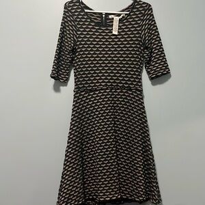 Max studios geometric dress 3/4 length sleeves